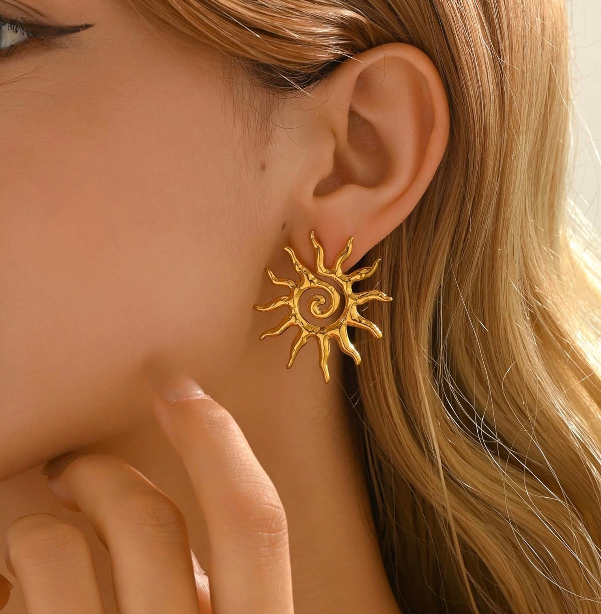 Solecito Earrings