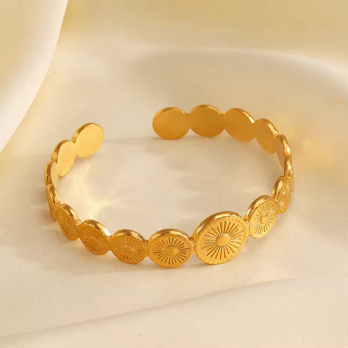 Solara Bracelet